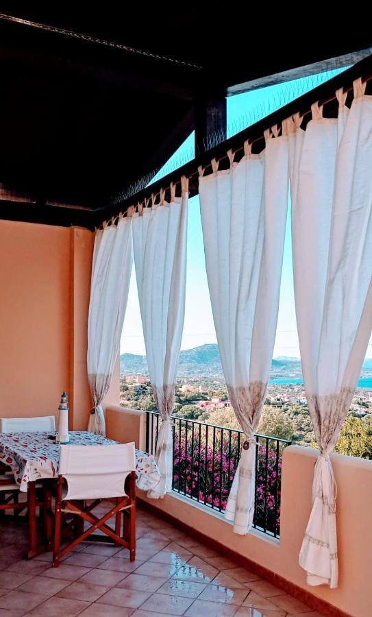 Casa Tavolara Villa Porto San Paolo  Exterior foto